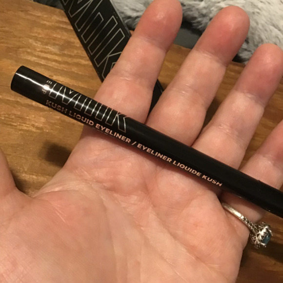 Milk makeup kush liner, bnib - Picture 6 of 8